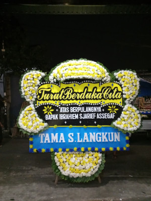 Papan Bunga Duka di Tojo Una Una