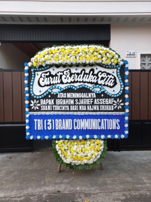 Papan Bunga Duka di Tojo Una Una